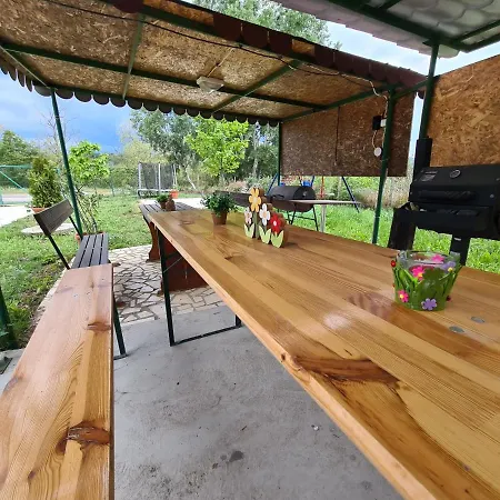 Penchevi Gasthof Warna